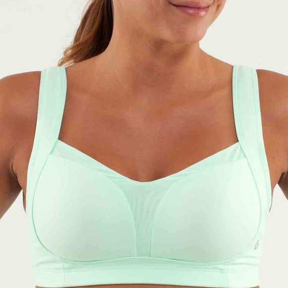 Ta Ta Tamer Bra - Picture 2 of 3